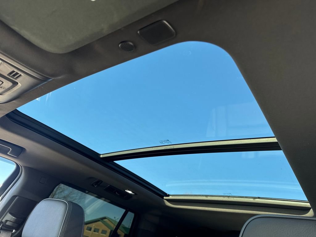 Used 2022 GMC Yukon Denali image 18