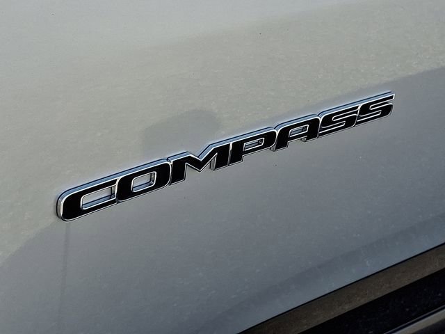 New 2025 Jeep Compass Limited w/ Elite Group image 19