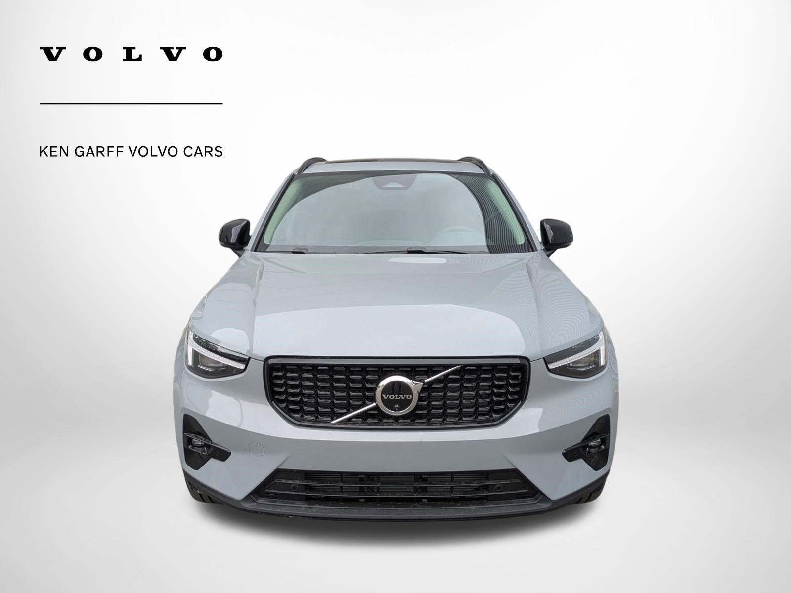 New 2026 Volvo XC40 B5 Plus w/ Protection Package Premier image 9