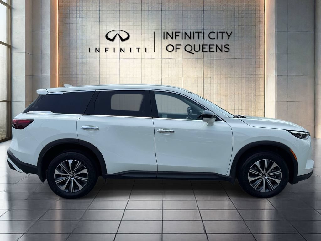Used 2025 INFINITI QX60 Pure w/ Cargo Package AWD/4WD image 12