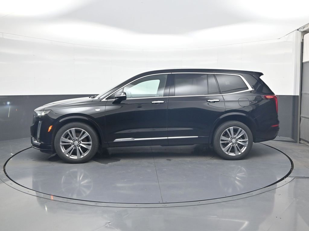 Used 2023 Cadillac XT6 Premium Luxury image 4