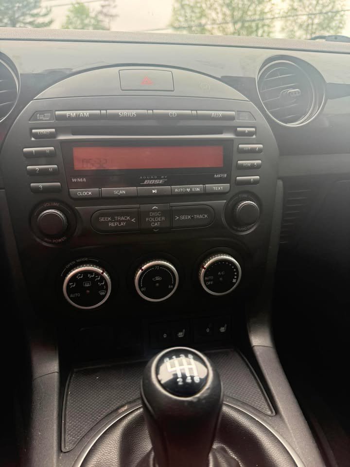 Used 2013 MAZDA MX-5 Miata Grand Touring RWD image 13