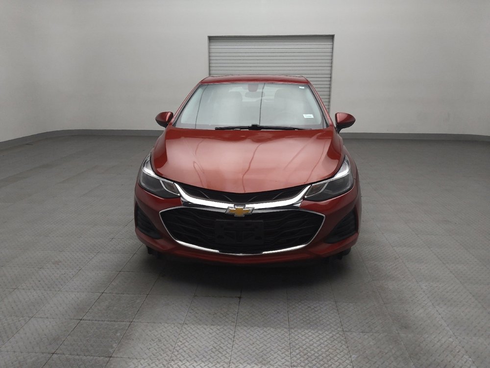 Used 2019 Chevrolet Cruze LT image 15