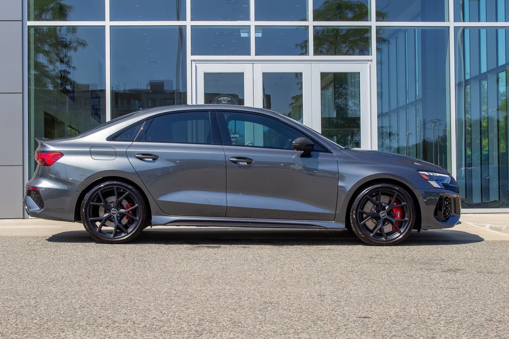 Used 2024 Audi RS 3 w/ Carbon Package AWD/4WD image 4