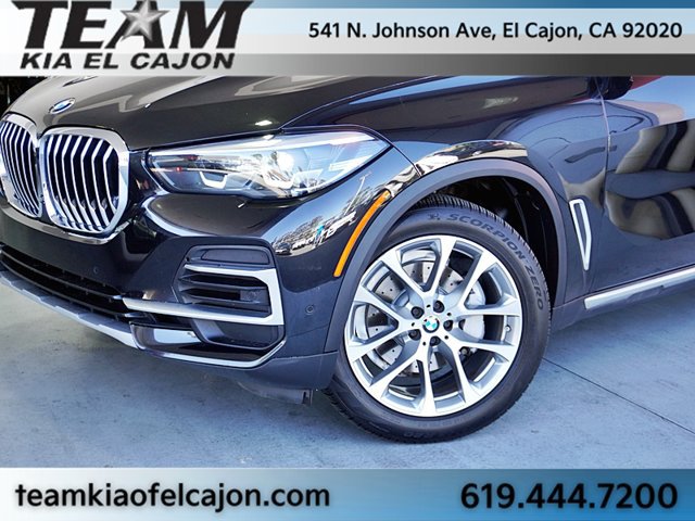 Used 2022 BMW X5 sDrive40i w/ Premium Package RWD image 3