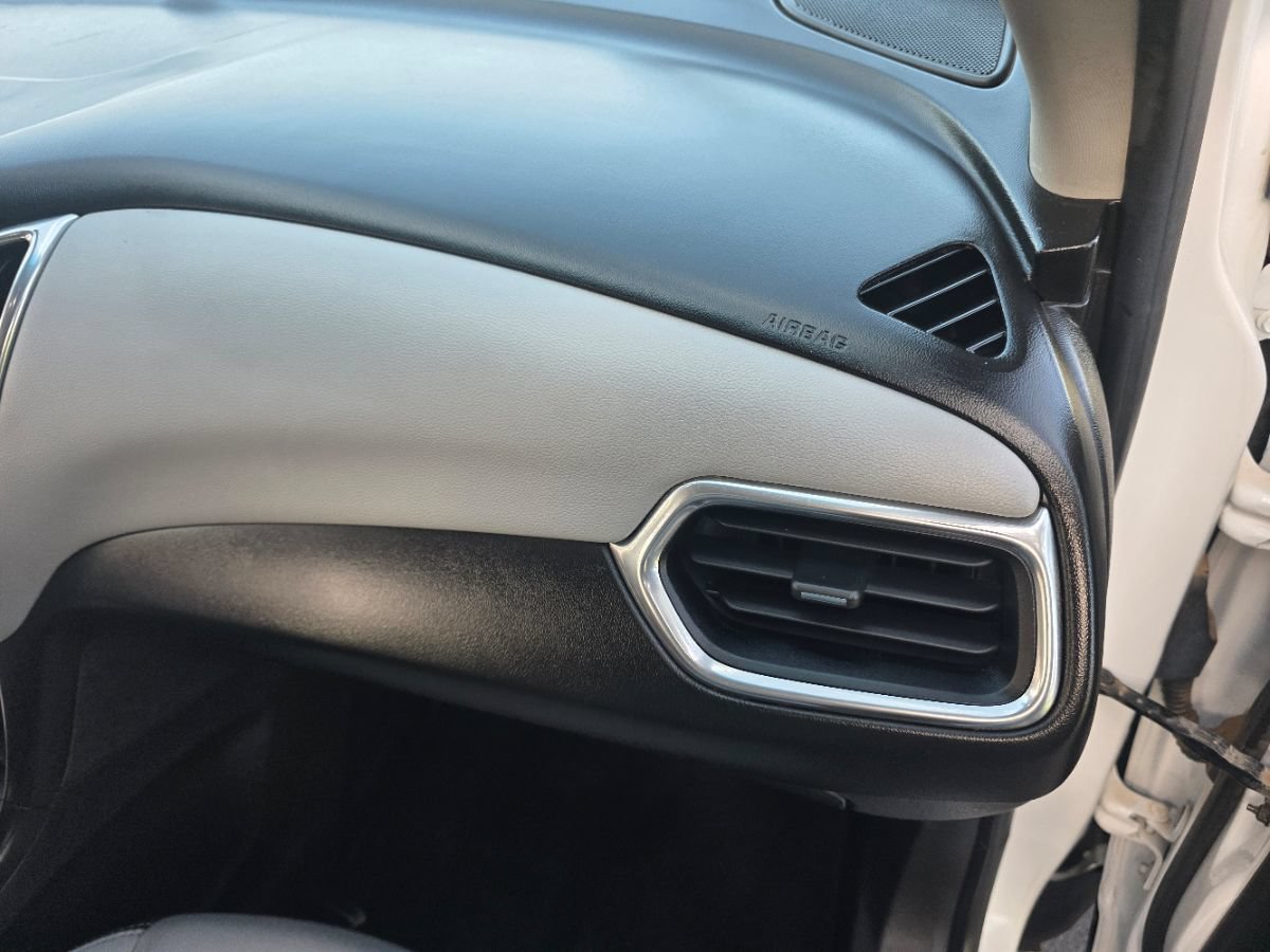 Used 2019 Chevrolet Equinox LS AWD/4WD image 39