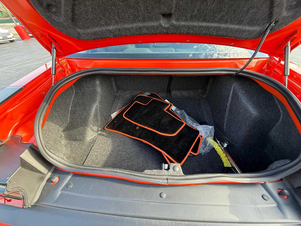 Used 2022 Dodge Challenger R/T Scat Pack w/ Shaker Package image 31