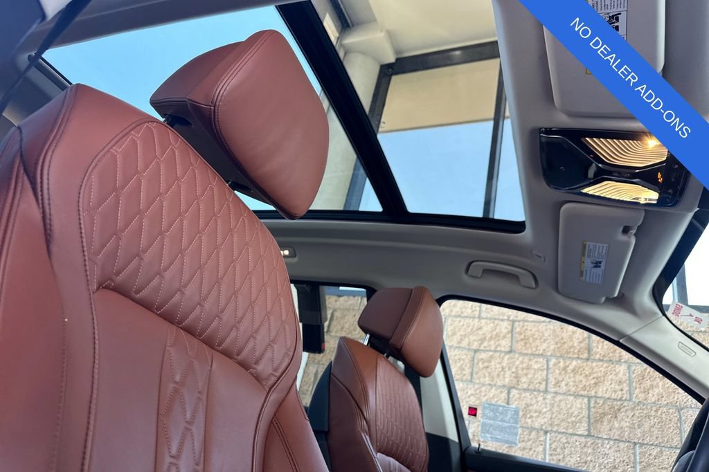 Used 2019 BMW X7 xDrive50i w/ Premium Package AWD/4WD image 19