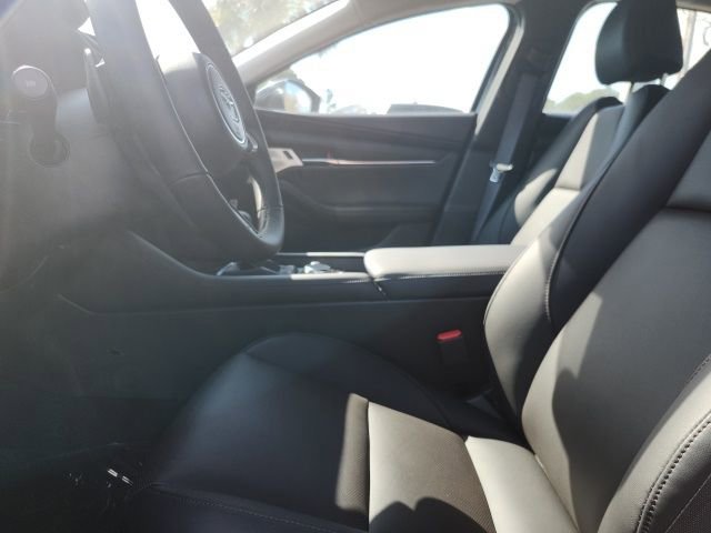 New 2026 MAZDA MAZDA3 2.5 Turbo Sedan w/Premium Plus AWD/4WD image 11