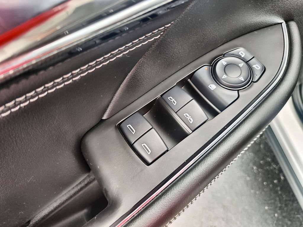 Used 2022 Buick Envision Preferred FWD image 15