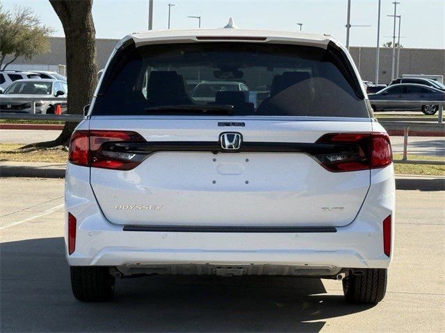 New 2026 Honda Odyssey Elite image 5