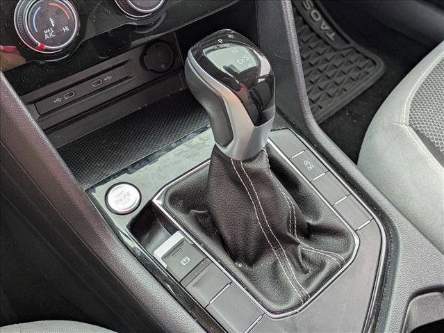 Used 2024 Volkswagen Taos S w/ MDO Package image 11