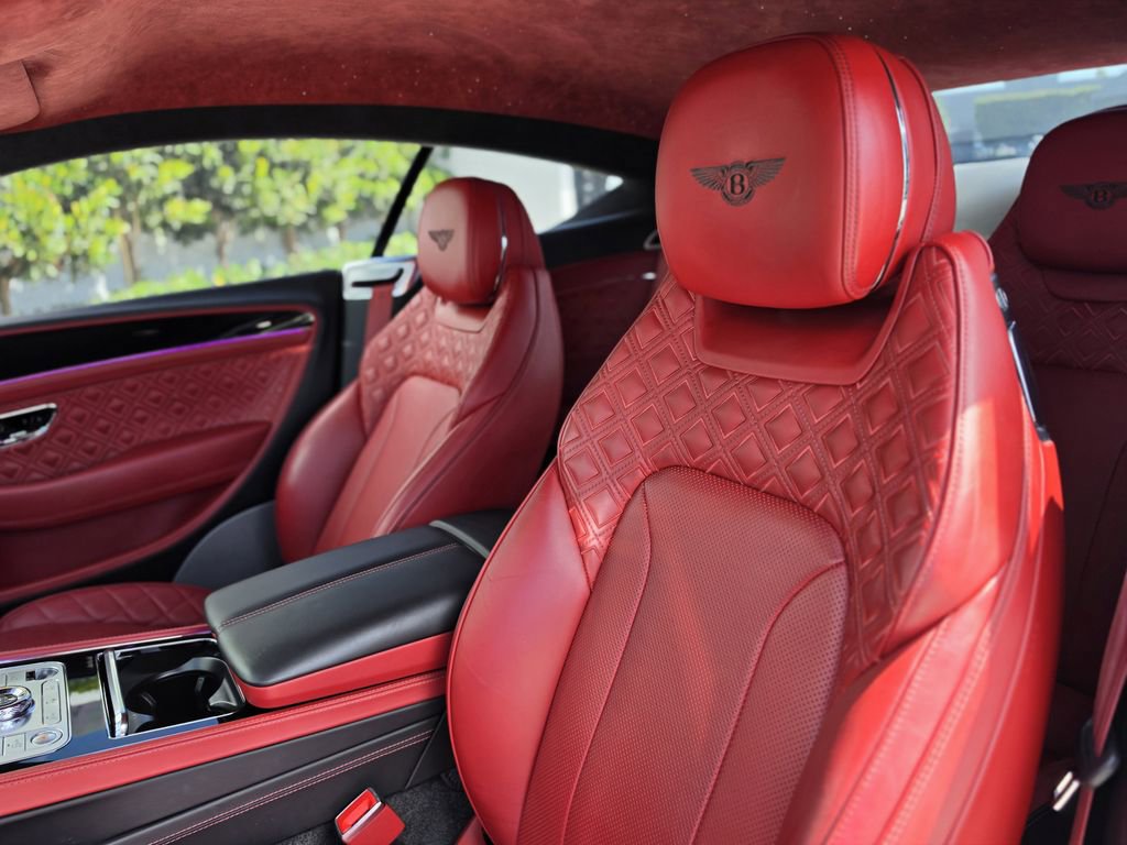 Used 2022 Bentley Continental GT Speed image 14