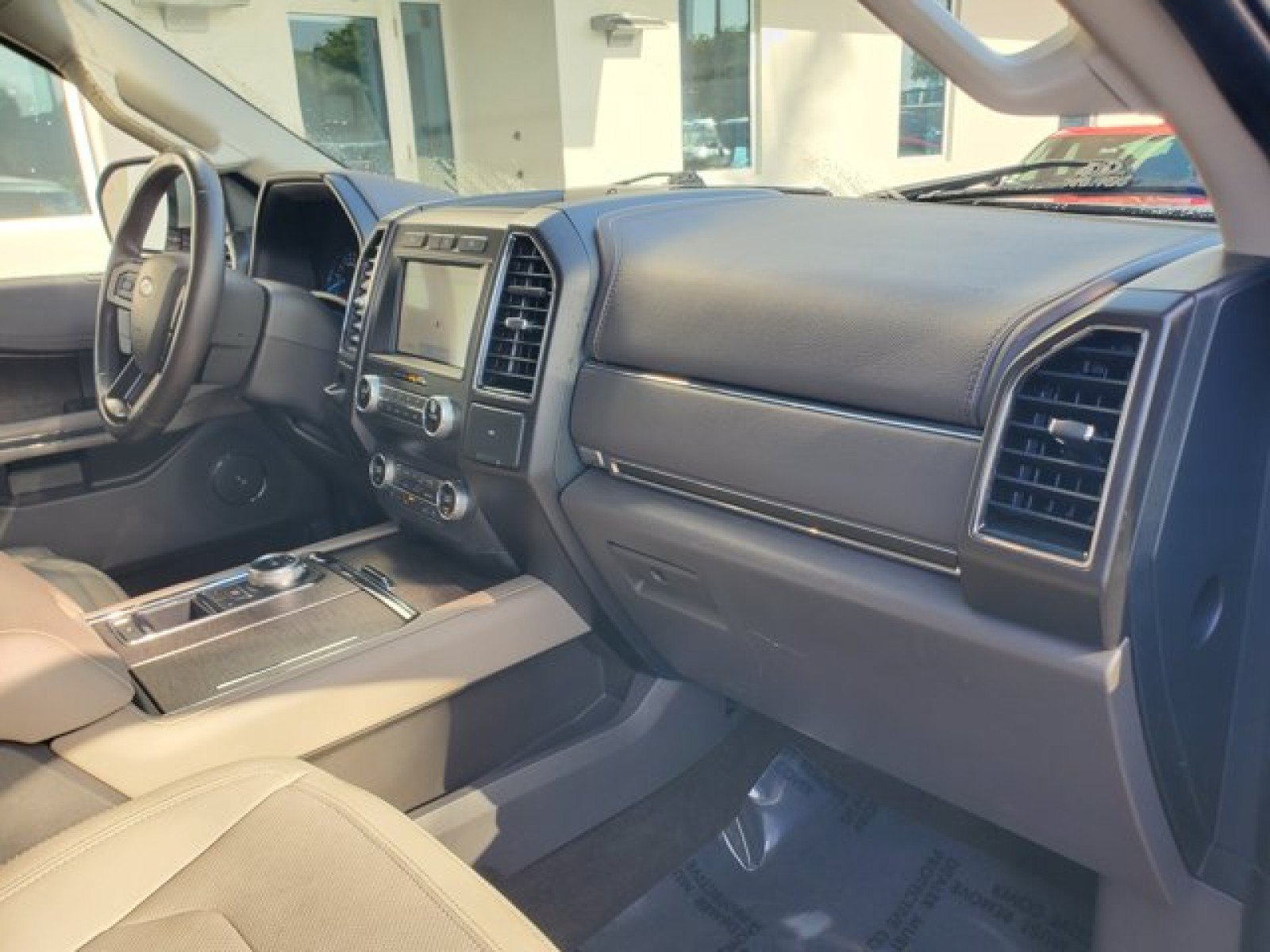 Certified 2021 Ford Expedition Max Limited RWD image 37