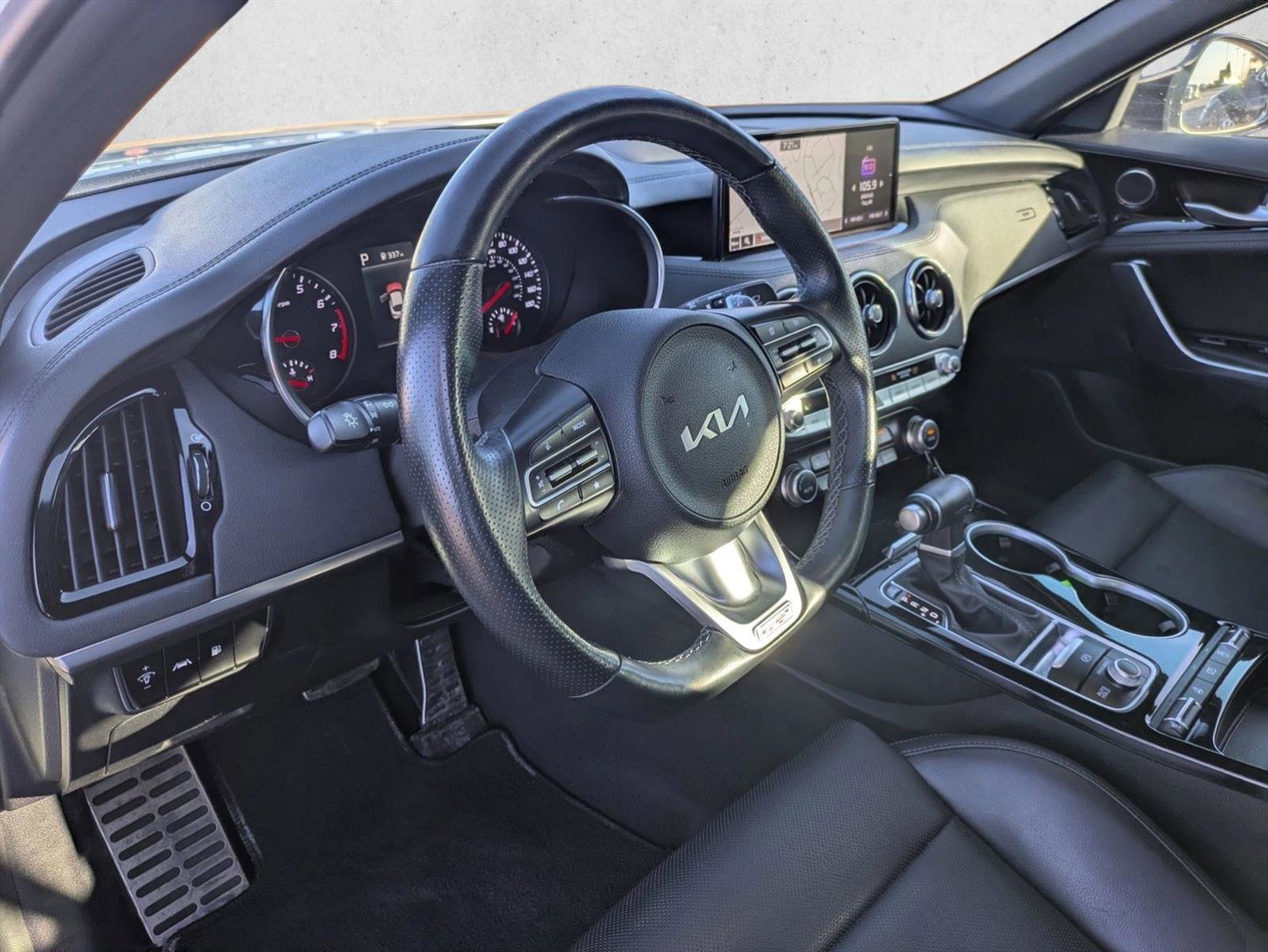 Used 2022 Kia Stinger GT-Line AWD/4WD image 14