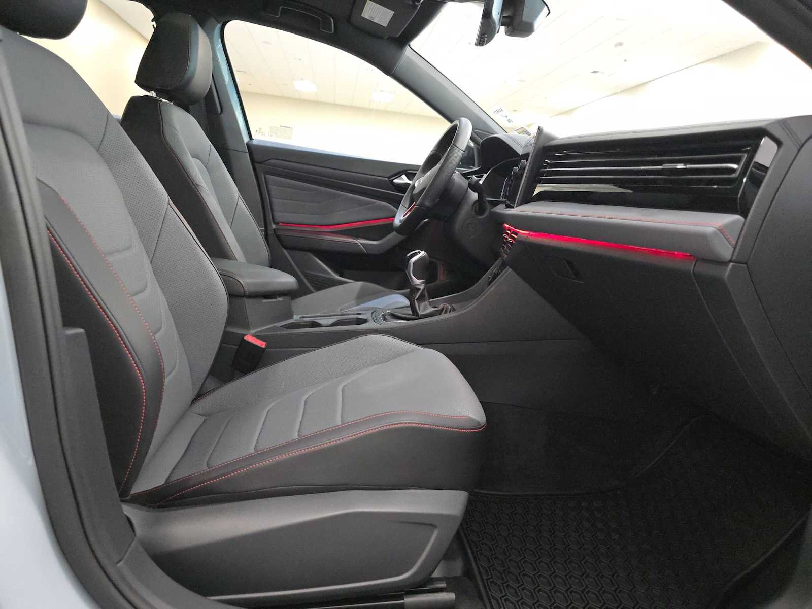 Used 2026 Volkswagen Jetta GLI Autobahn FWD image 28