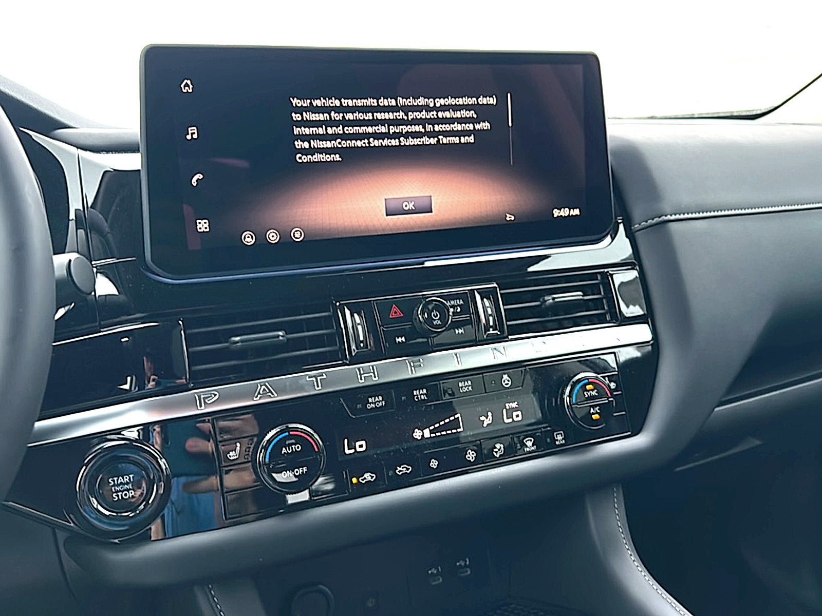 New 2026 Nissan Pathfinder SL FWD image 22