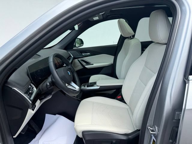 Used 2026 BMW X1 xDrive28i w/ Convenience Package AWD/4WD image 10