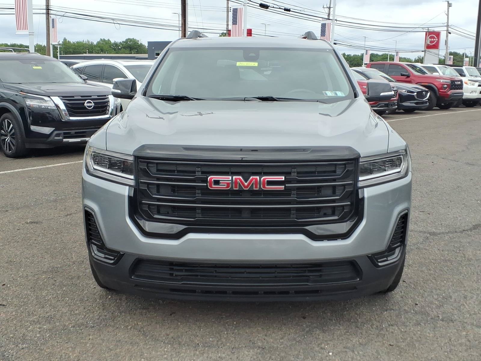 Certified 2023 GMC Acadia SLE w/ Driver Convenience Package AWD/4WD image 9
