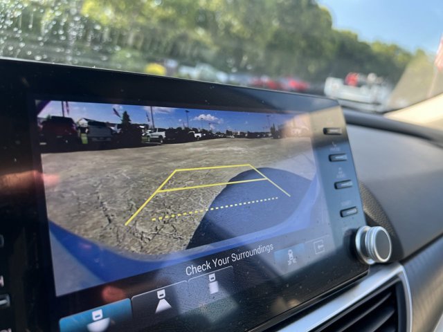 Used 2021 Honda Accord Touring image 15