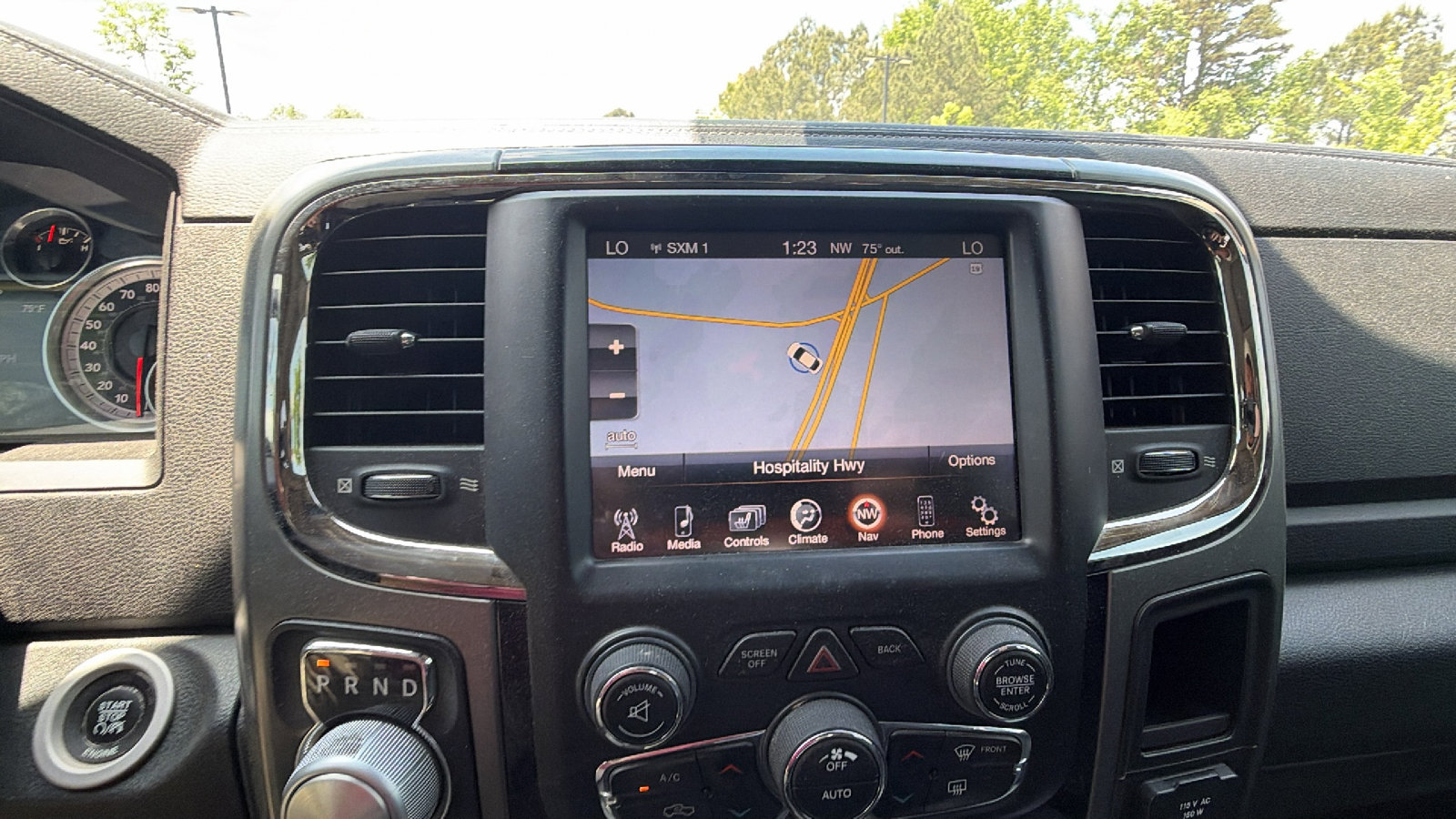 Used 2015 RAM 1500 Sport w/ Sport Premium Group AWD/4WD image 32