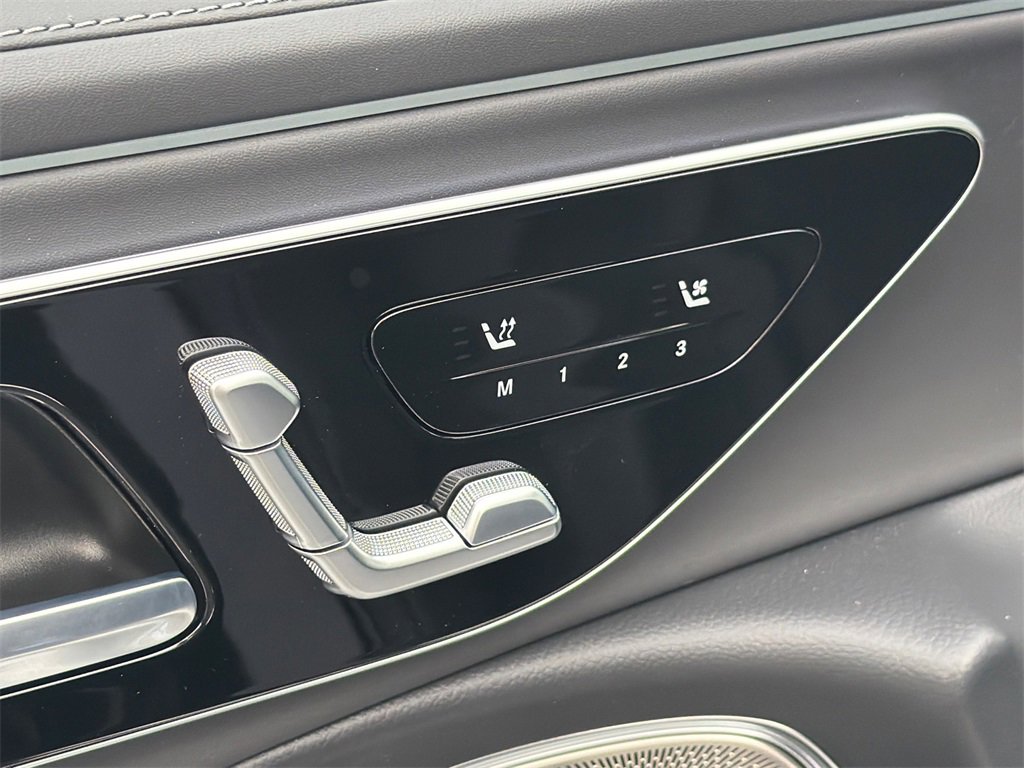 New 2026 Mercedes-Benz E 53 AMG e 4MATIC Sedan image 11