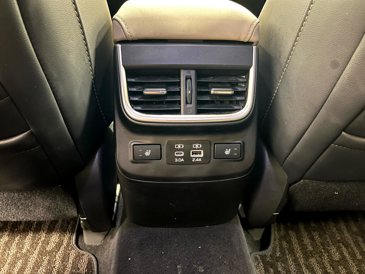 Used 2025 Subaru Outback Limited w/ Popular Package #2 image 31