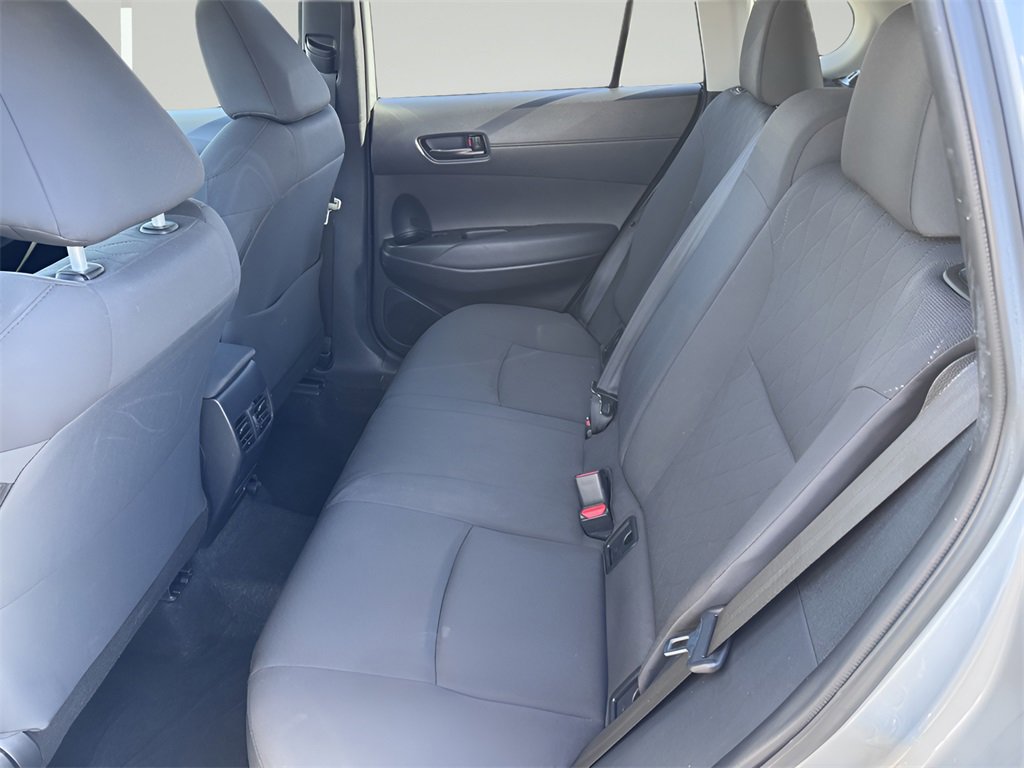 Used 2022 Toyota Corolla Cross LE image 31