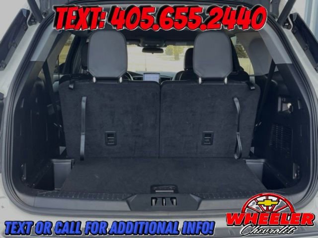 Used 2022 Ford Explorer XLT w/ Equipment Group 202A image 8