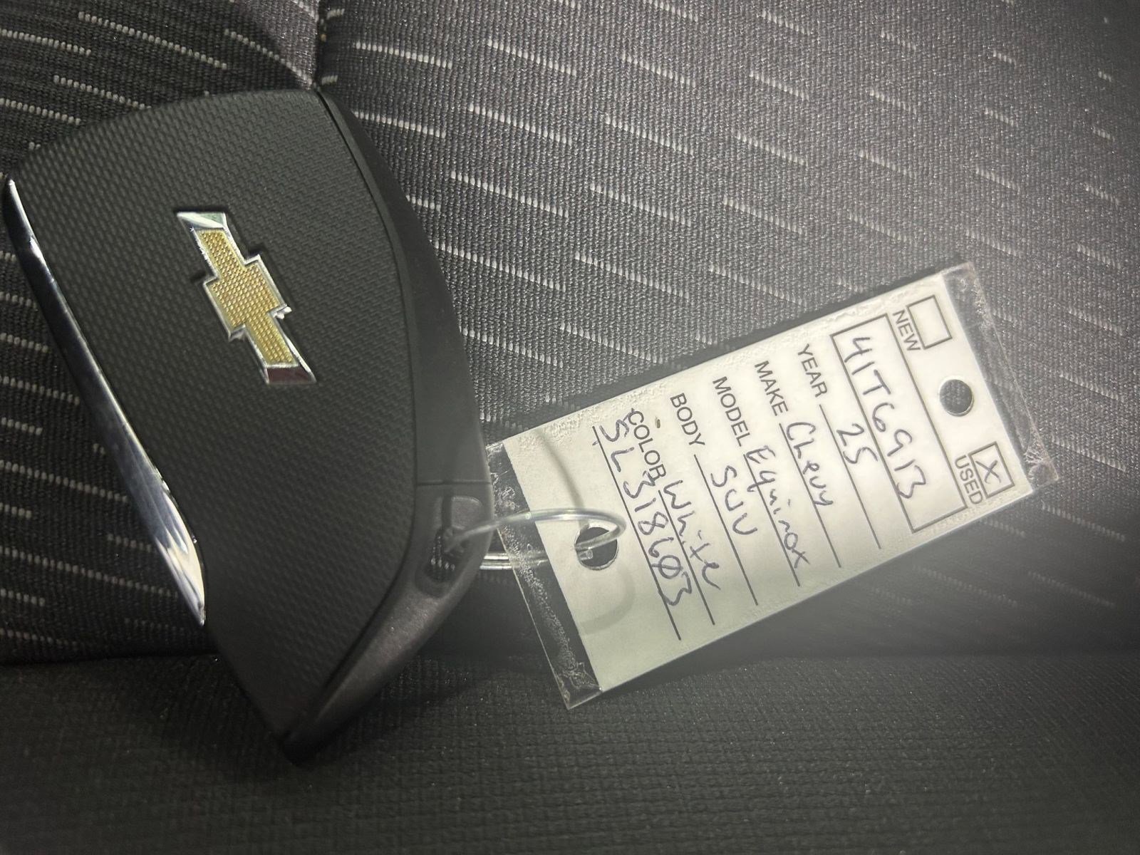 Used 2025 Chevrolet Equinox LT image 4