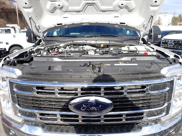 New 2026 Ford F450 XL AWD/4WD image 13