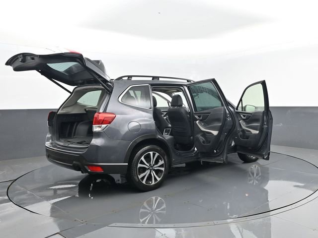 Used 2023 Subaru Forester Limited AWD/4WD image 33