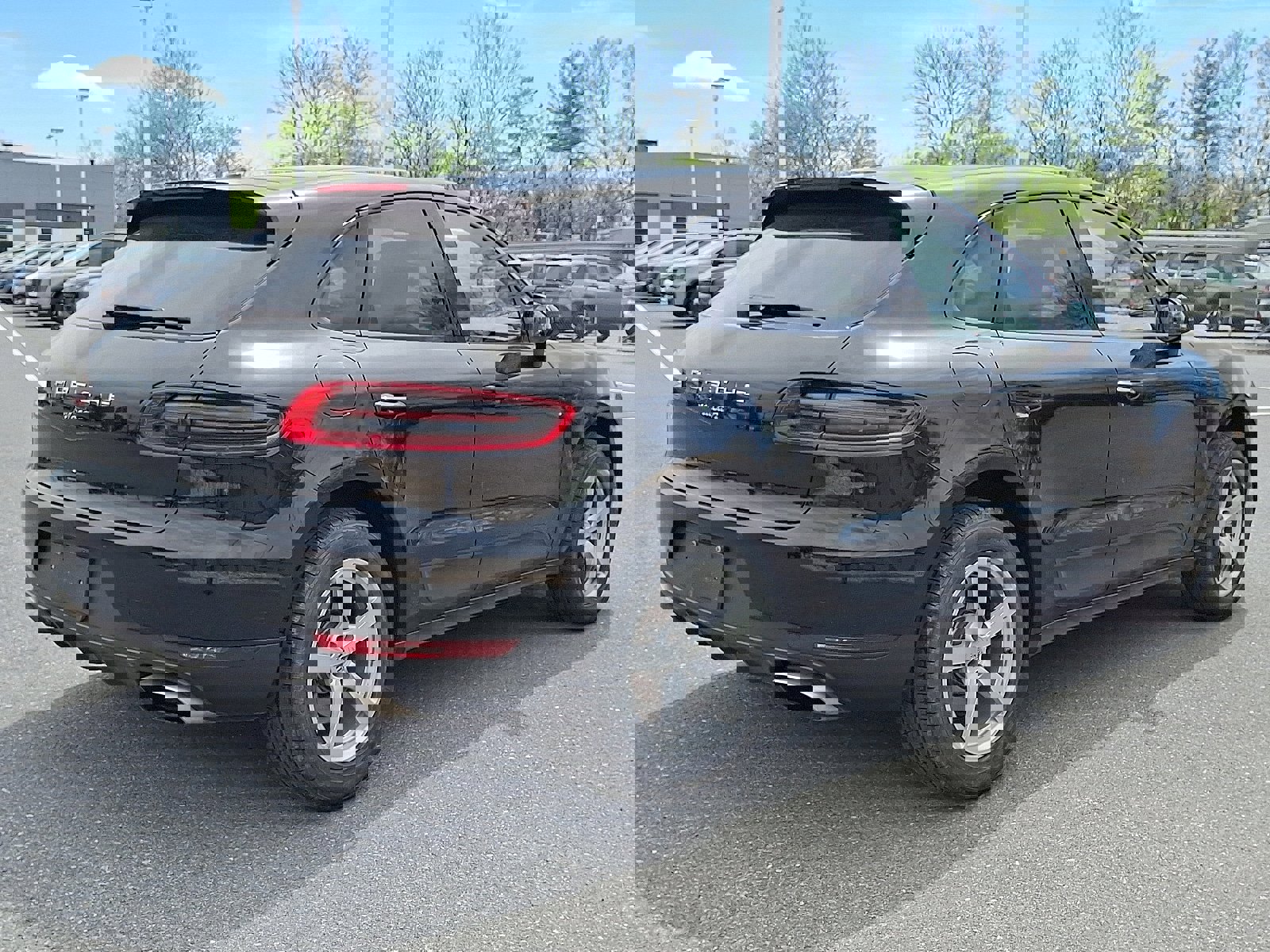 Used 2017 Porsche Macan image 6