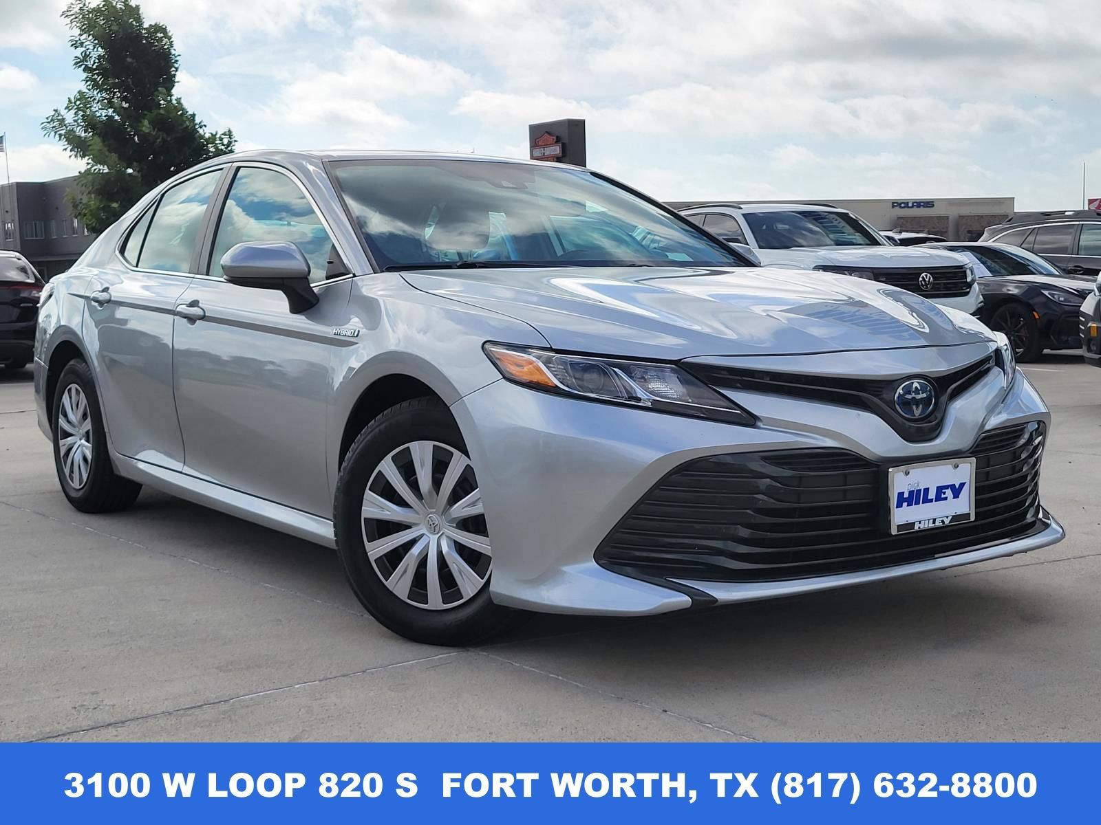 Used 2020 Toyota Camry LE FWD image 1