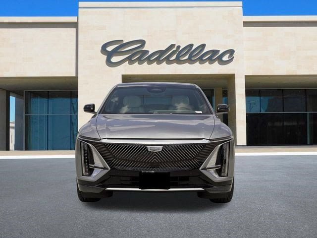 New 2026 Cadillac Lyriq Luxury w/ LPO, Floor Liner Package RWD image 7
