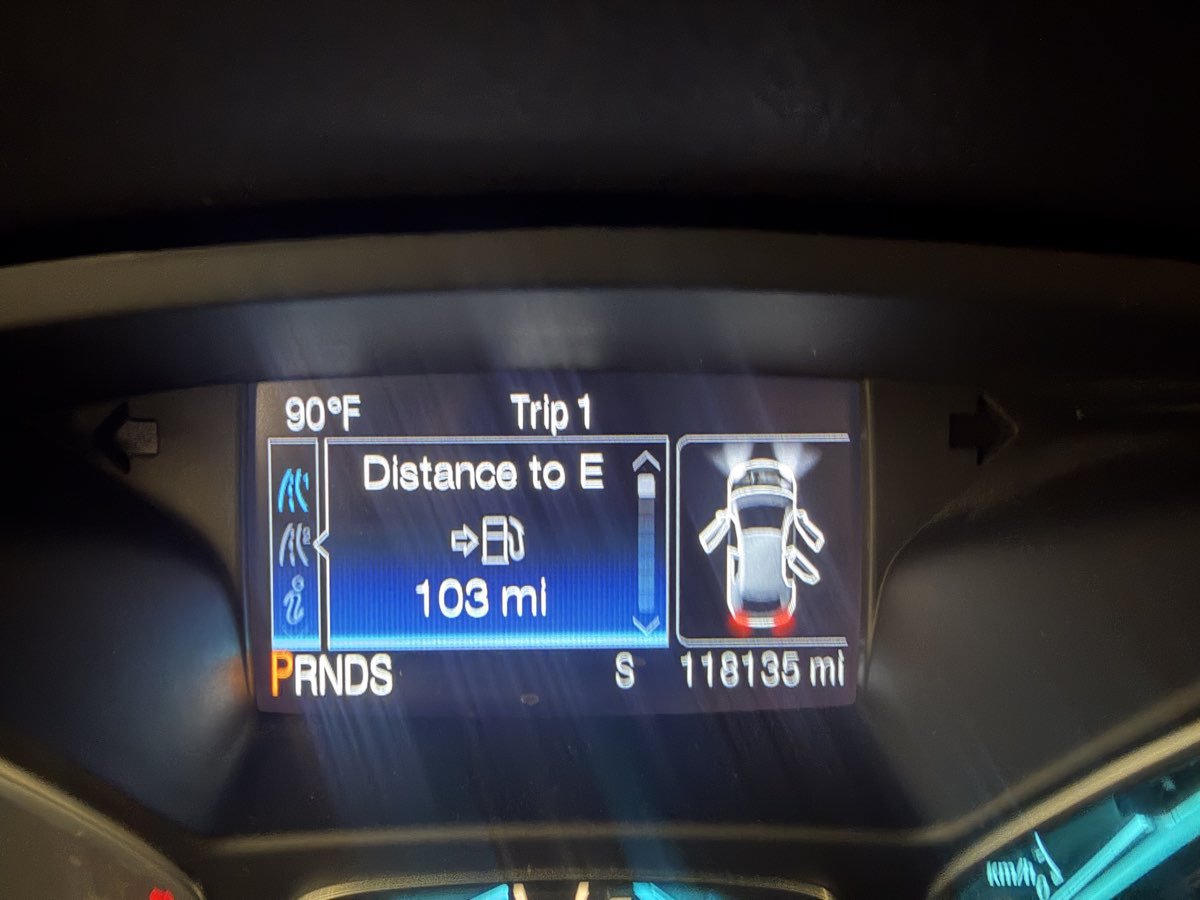 Used 2016 Ford Escape SE w/ SE Leather Comfort Package FWD image 23