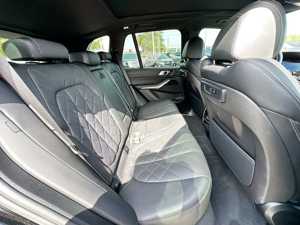 Used 2023 BMW X5 sDrive40i w/ Premium Package RWD image 27