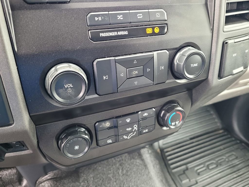 Used 2022 Ford F250 XL w/ Power Equipment Group AWD/4WD image 14