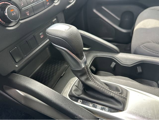 Used 2023 Nissan Frontier SV image 20