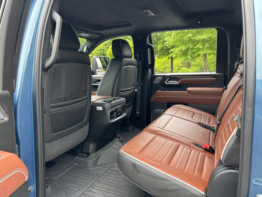 Used 2025 GMC Sierra 2500 Denali Ultimate AWD/4WD image 53
