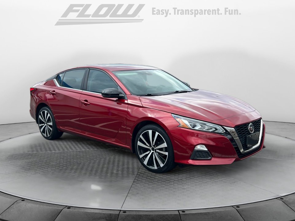 Used 2021 Nissan Altima 2.5 SR w/ SR Premium Package