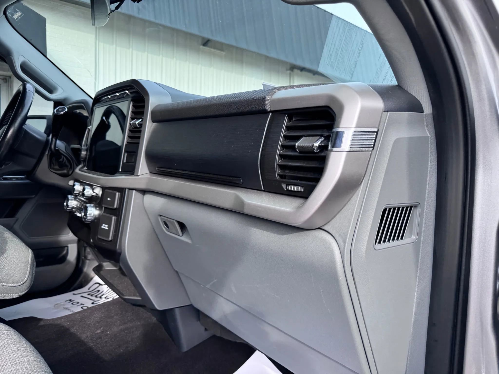 Used 2021 Ford F150 XLT w/ Equipment Group 302A High image 14