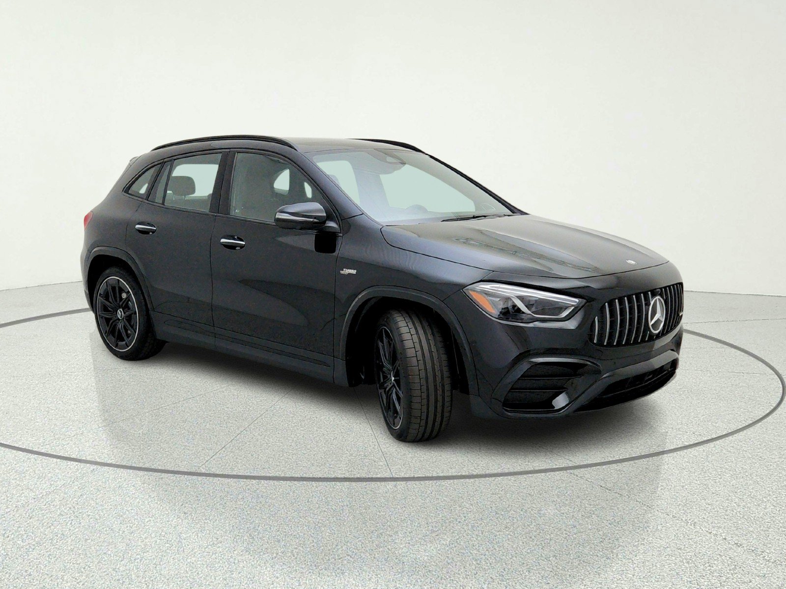 New 2026 Mercedes-Benz GLA 35 AMG 4MATIC image 5