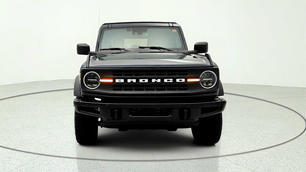 Used 2021 Ford Bronco Black Diamond AWD/4WD image 2