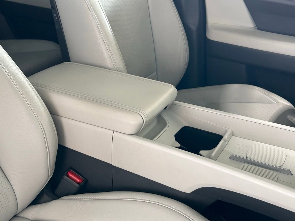 Used 2025 Hyundai Santa Fe SE image 21