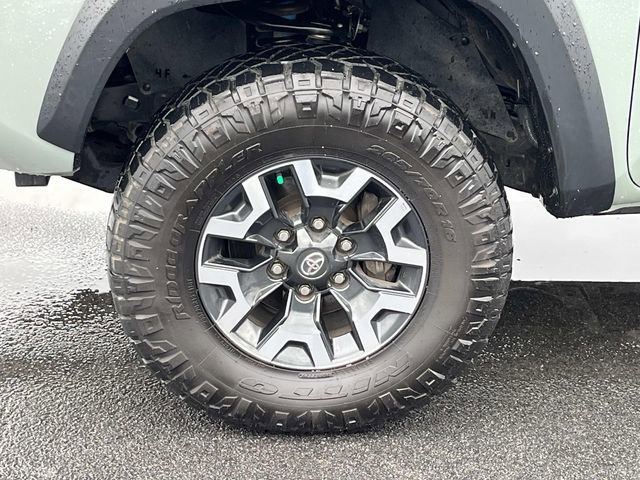 Used 2023 Toyota Tacoma TRD Off-Road AWD/4WD image 11