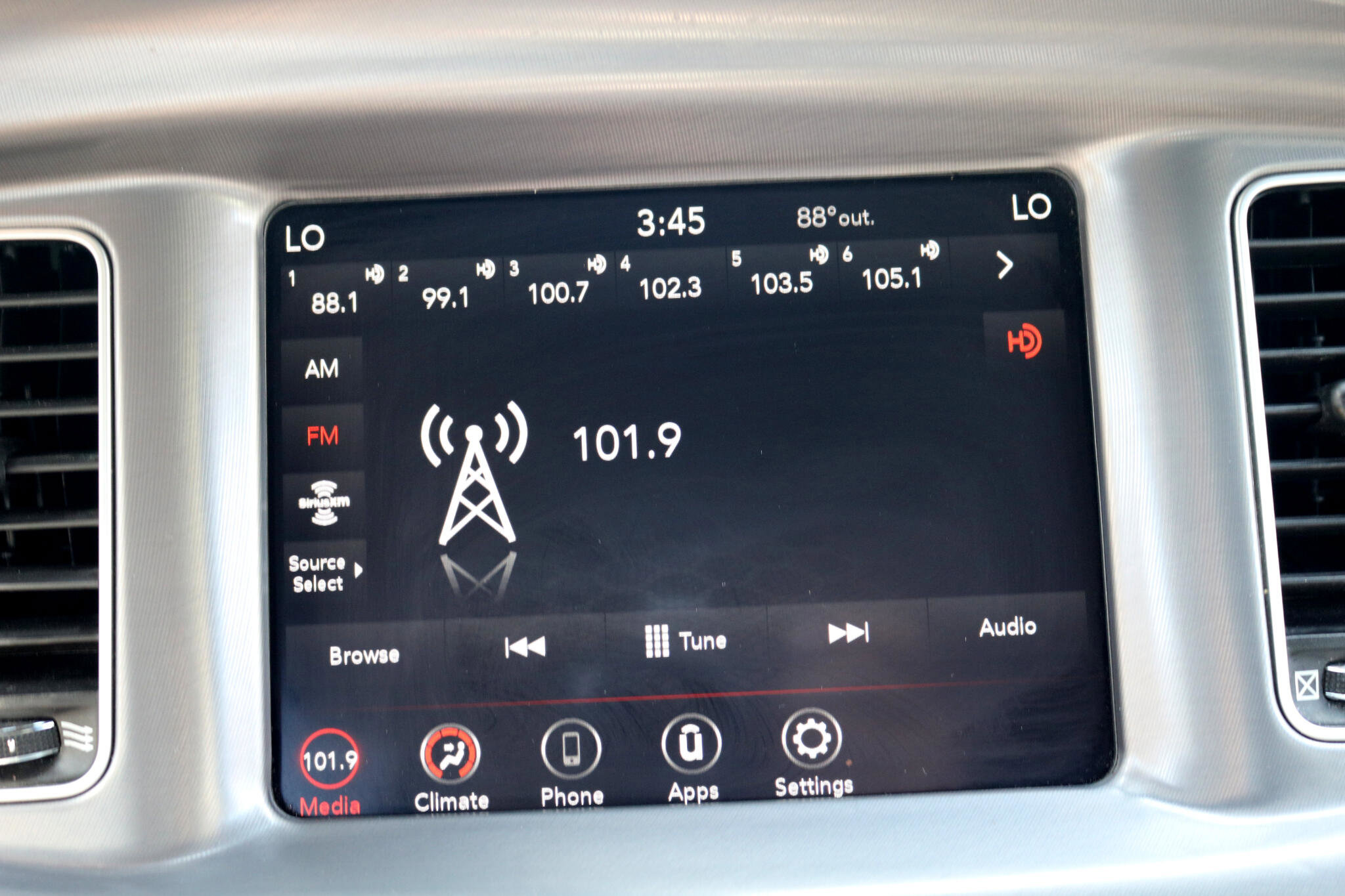 Used 2021 Dodge Charger R/T image 31