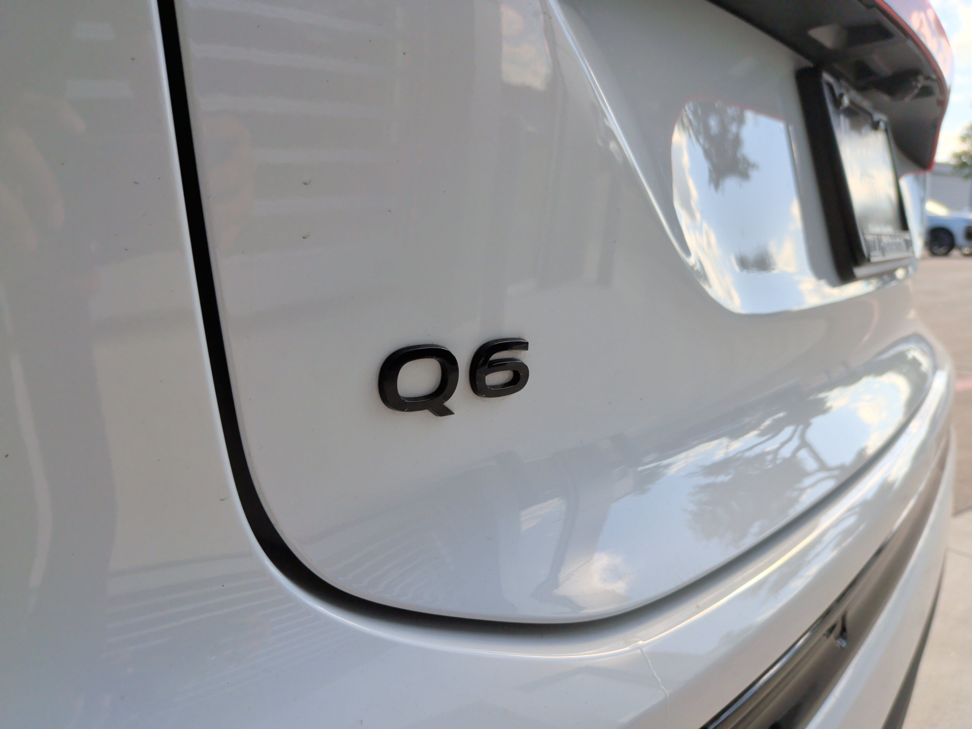 Certified 2025 Audi Q6 e-tron Premium Plus w/ Premium Plus AWD/4WD image 41
