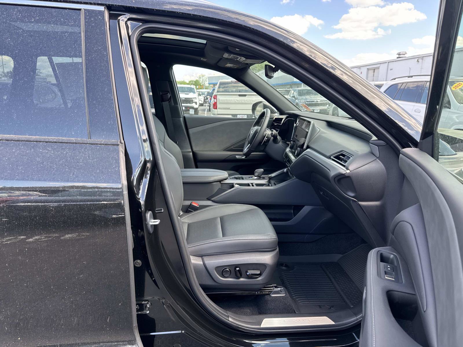 Used 2026 Lexus TX 350 AWD w/ Technology Package image 15