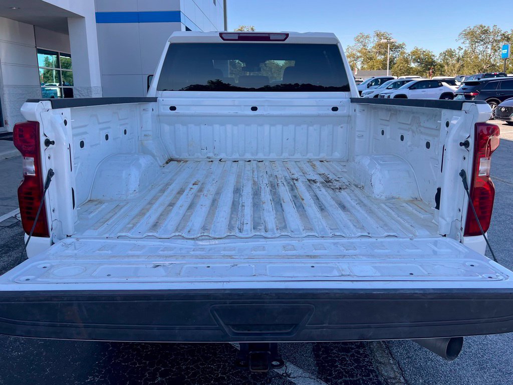 Used 2025 Chevrolet Silverado 2500 LT w/ Convenience Package AWD/4WD image 13